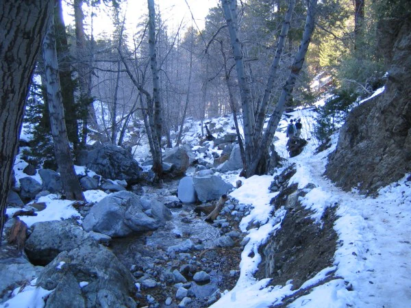 Icehouse Canyon Trail