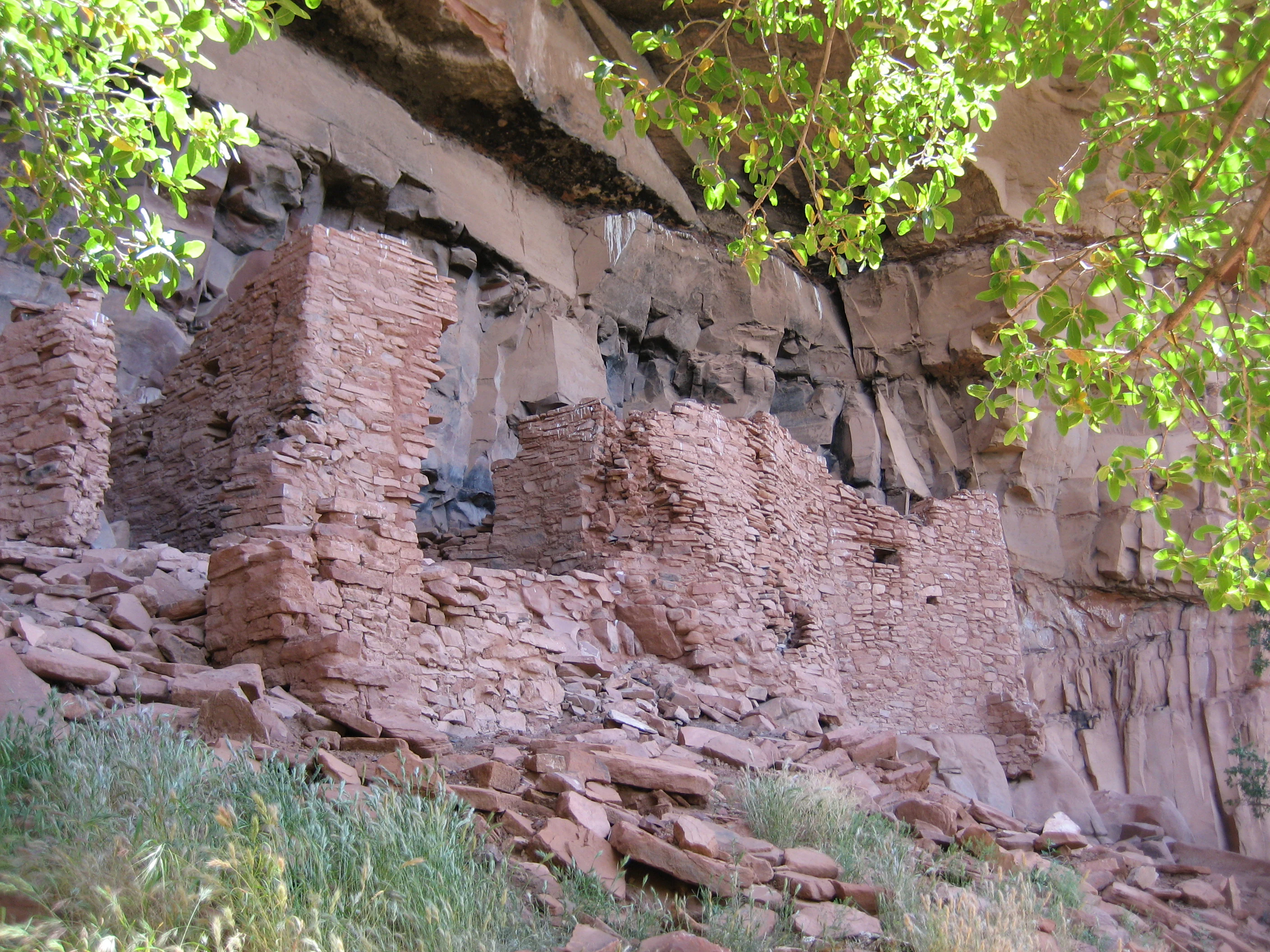 Honanki Sinagua ruin
